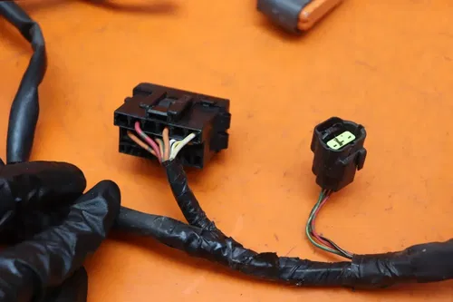 2006-2007 SUZUKI GSXR 750 OEM MAIN ENGINE WIRING HARNESS MOTOR WIRE LOOM