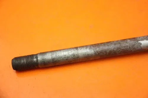 2001-2010 YAMAHA V-STAR 650 OEM STRAIGHT FRONT WHEEL RIM AXLE PIVOT BOLT