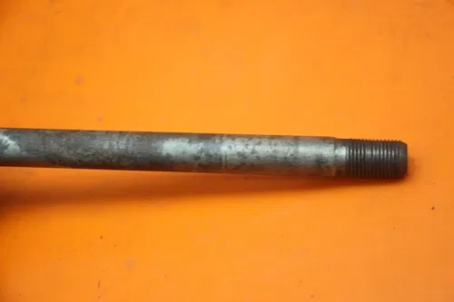 2001-2010 YAMAHA V-STAR 650 OEM STRAIGHT FRONT WHEEL RIM AXLE PIVOT BOLT