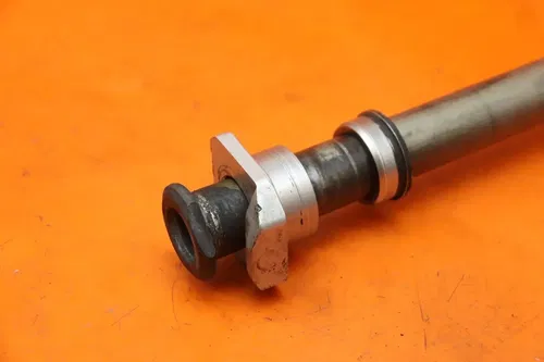 06-07 SUZUKI GSXR 600 750 OEM REAR AXLE BACK WHEEL RIM PIVOT BOLT AXEL