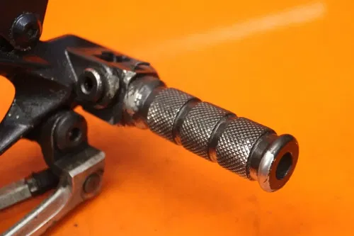 2006 KAWASAKI NINJA ZX6R LEFT REARSET REAR SET FOOT PEG W SHIFTER