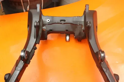 17-23 HONDA CBR1000RR OEM STRAIGHT FRAME CHASSIS RACE STUNT ONLY *4K MILES*