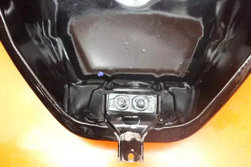 2000 2001 YAMAHA YZF R1 OEM GAS TANK FUEL CELL PETROL RESERVOIR 5JJ-Y2410-30-04