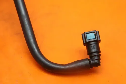 03-04 SUZUKI GSXR 1000 OEM FUEL HOSE GAS LINE TUBE PIPE
