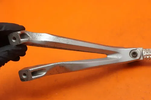 2004-2019 YAMAHA YZF R1 OEM REAR BACK PASSENGER PEG SET PAIR