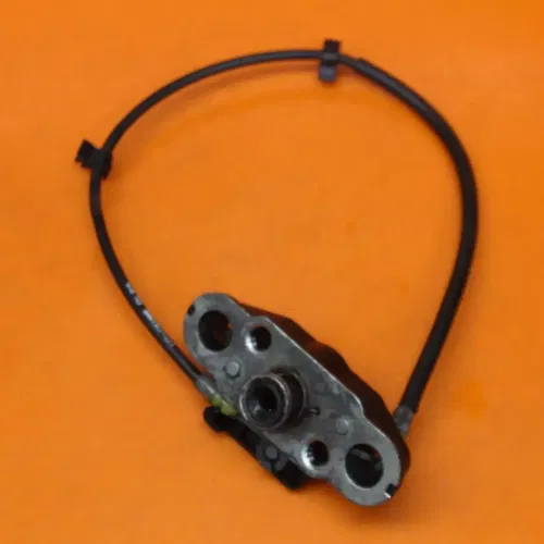 09-16 KAWASAKI VULCAN 1700 VOYAGER ABS OEM REAR PASSENGER SEAT LATCH LOCK