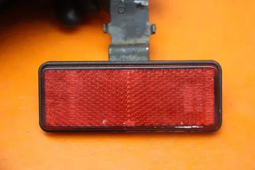 06-09 SUZUKI BOULEVARD M109R VZR1800 OEM REAR BACK REFLECTORS REFLECTOR SET PAIR