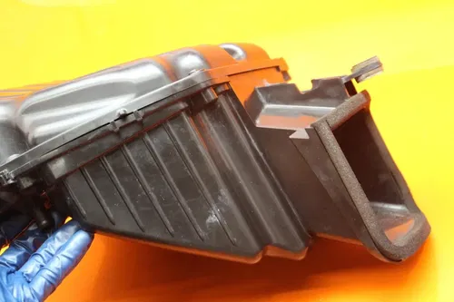 2013-2017 KAWASAKI NINJA ZX6R OEM AIRBOX AIR INTAKE FILTER BOX 11010-0764