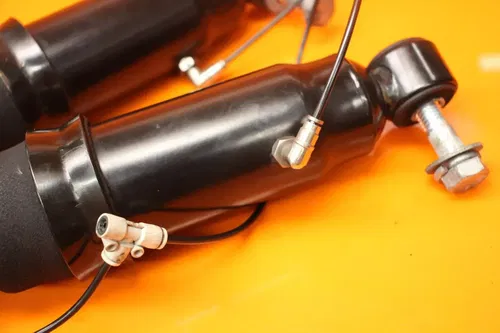 2018 HARLEY-DAVIDSON STREET GLIDE FLHX OEM LEFT RIGHT REAR BACK SHOCKS SHOCK SET