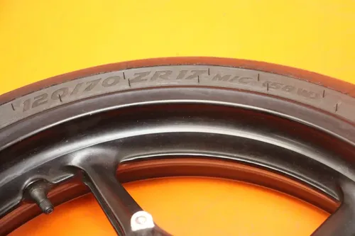 2004-2008 YAMAHA YZF R1 OEM STRAIGHT FRONT WHEEL RIM W TIRE