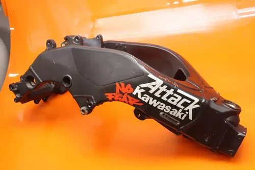 04-05 KAWASAKI NINJA ZX10R OEM STRAIGHT FRAME CHASSIS C