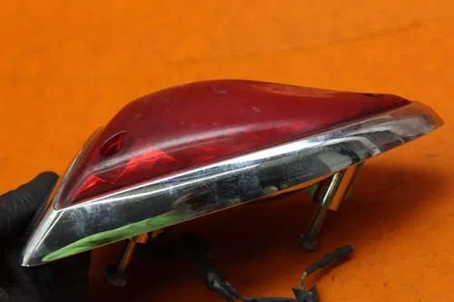 07-09 YAMAHA V STAR 1300 OEM TAILLIGHT REAR TAIL BRAKE LIGHT 3D8-84700-00-00