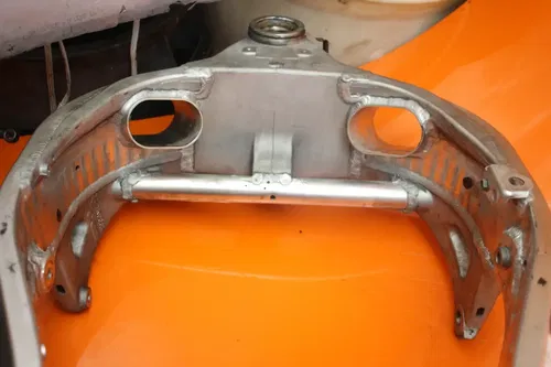 99-03 SUZUKI GSXR1300R BUSA STRAIGHT FRAME CHASSIS C 41100-24F12-291