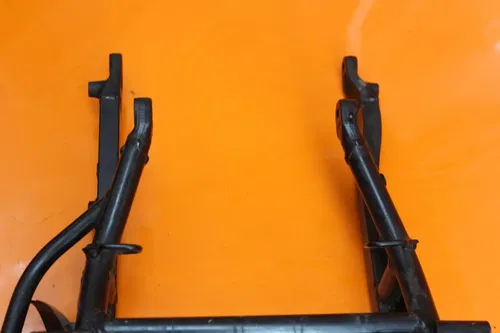 99-07 SUZUKI GSXR1300R BUSA OEM STRAIGHT REAR SUBFRAME BACK SUB FRAME