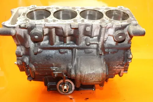 2007 2008 SUZUKI GSXR 1000 OEM ENGINE MOTOR CRANKCASE CRANK CASES BLOCK
