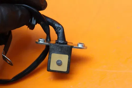 2006-2011 KAWASAKI NINJA ZX14 ZX14R OEM ENGINE MOTOR COIL PICKUP PULSE PULSER