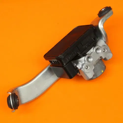 2013-2019 SUZUKI BUSA GSXR1300R OEM ABS PUMP UNIT MODULE 55610-15H01 & BRACKET