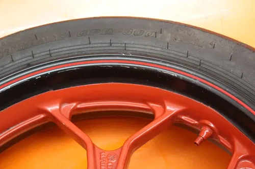 15-18 YAMAHA YZF R3 OEM STRAIGHT REAR WHEEL BACK RIM W TIRE 1WD-F5338-00-0X