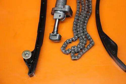 2001-2004 SUZUKI GSXR1000 OEM CAM CHAIN WITH GUIDES 12760-40F01 12771-40F01