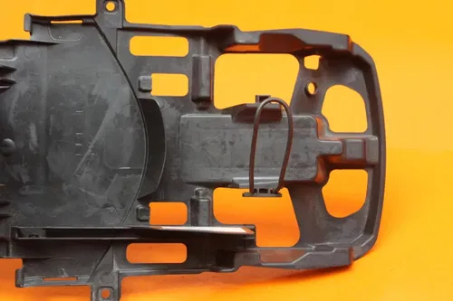 11-21 SUZUKI GSXR 600 750 OEM REAR BACK TAIL UNDERTAIL BATTERY TRAY PLASTIC