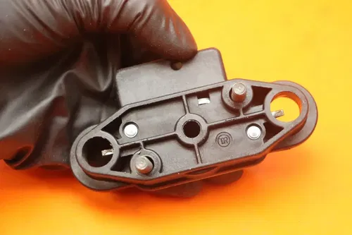 2003-2007 SUZUKI SV1000S OEM REAR PASSENGER SEAT LATCH LOCK ASSEMBLY