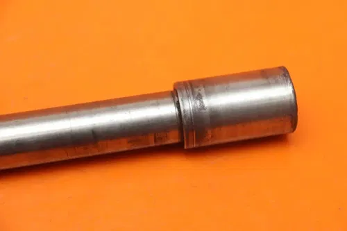 06-09 SUZUKI GSXR 600 750 OEM STRAIGHT FRONT WHEEL RIM AXLE PIVOT BOLT