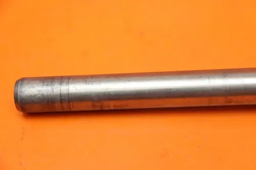 06-09 SUZUKI GSXR 600 750 OEM STRAIGHT FRONT WHEEL RIM AXLE PIVOT BOLT