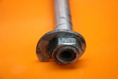 2017 HARLEY-DAVIDSON STREET GLIDE FLHXS OEM REAR AXLE BACK WHEEL RIM PIVOT BOLT
