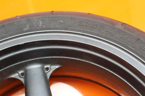 01-03 KAWASAKI NINJA ZX9R OEM STRAIGHT REAR WHEEL BACK RIM W TIRE 41073-1653-DH