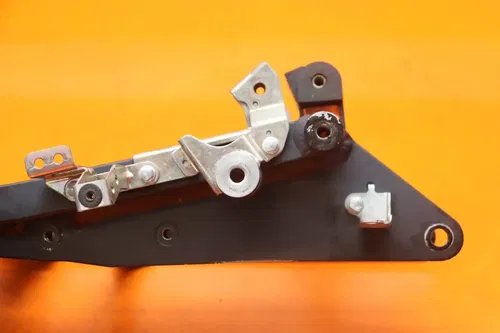 2007-2008 KAWASAKI NINJA ZX6R OEM STRAIGHT REAR SUBFRAME BACK SUB FRAME