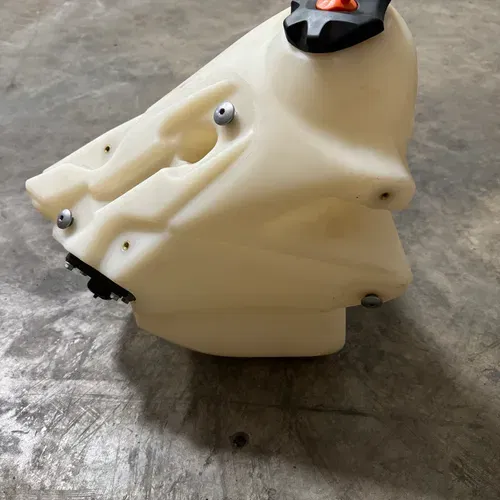 KTM SXF XCF XCF-W EXCF 2.4g Fuel Tank W/Fuel Pump
