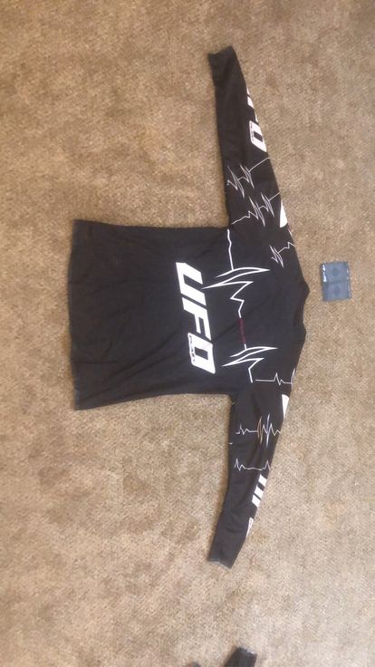 Ufo Gear Combo - Size L/30