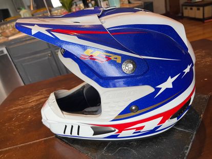One industries motocross helmet shop