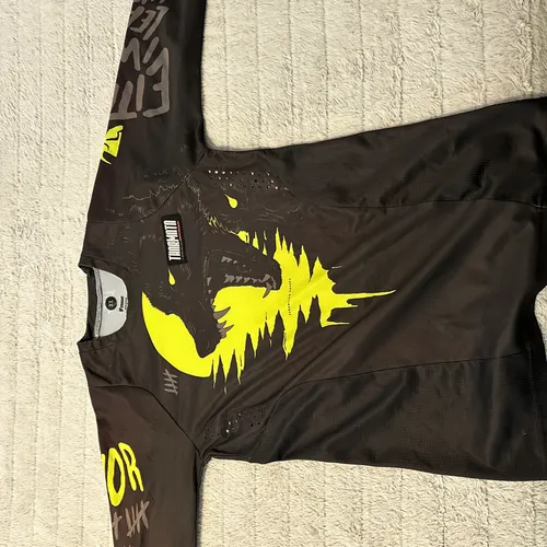 Thor Youth XL Motocross Jersey