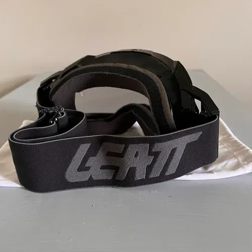 Leatt Helmets - Size XL