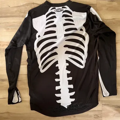 Troy lee designs hotsell skeleton