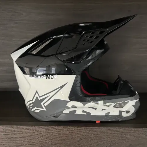 Alpinestars Supertech M8