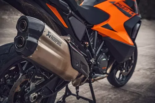 NEW KTM AKRAPOVIC "SLIP-ON LINE" FOR A 1290 SUPER ADVENTURE S/R 2021-2024
