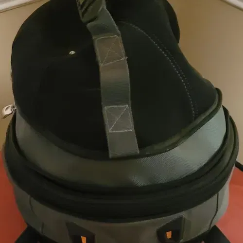 SHOCK DOCTOR POWER DRY UNIT & BAG