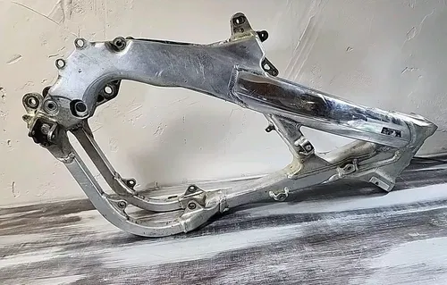2005 Honda CRF250R CRF 250 Main Frame Chassis 50010-KRN-730