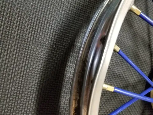 1998 - 2000 Kawasaki KX80 KX 80 Front Wheel 41090-1109
