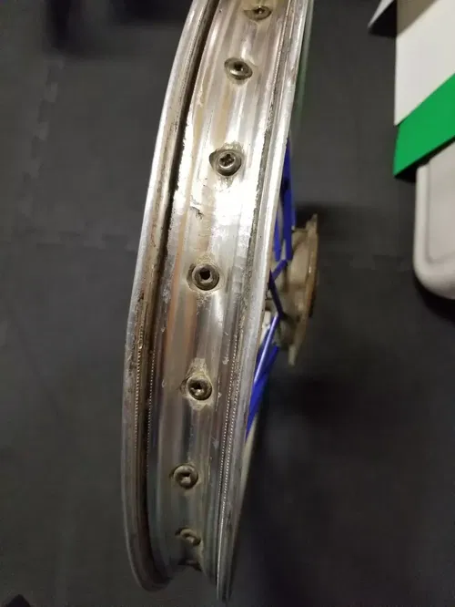 1998 - 2000 Kawasaki KX80 KX 80 Front Wheel 41090-1109