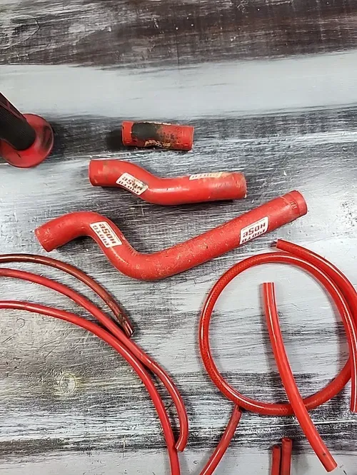 Moto Hose Silicone Radiator Hose Kit Red YZ250 w/ Emig Lock-on Grips