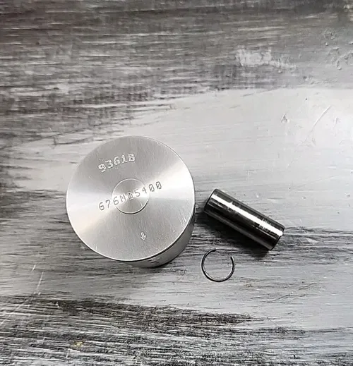 Wiseco Pro-Lite Piston 676M05400 54.00mm Bore Std. Missing Ring 92-03 CR125R