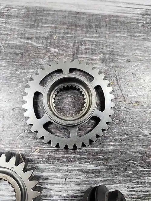 2009 - 2012 Honda CRF450R Crankshaft Primary Drive Gear & Bolt
