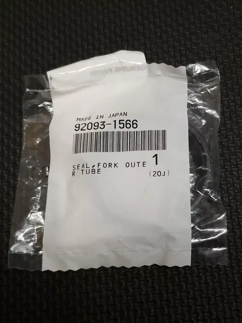 Kawasaki KLX450 KX125 KX250 KX450 OEM Fork Outer Tube Dust Seal 92093-1566