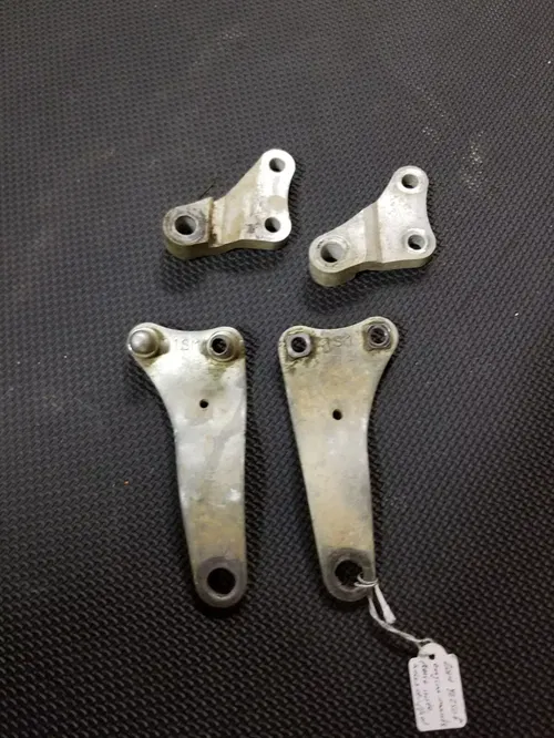 2014 YAMAHA YZ250F ENGINE MOUNTS 1SM-21417-00-00 1SM-21418-00-00 1SM-21425-00-00