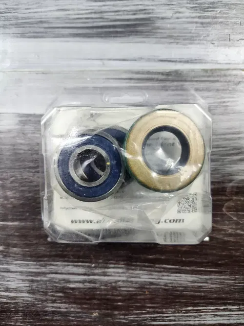 All Balls Rear Wheel Bearing Kit 25-1742 Yamaha RD400 1979