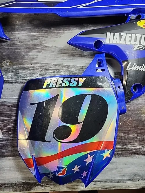 2022 Yamaha YZ450F Front Fender Radiator Shrouds Front Number Plate Plastics OEM