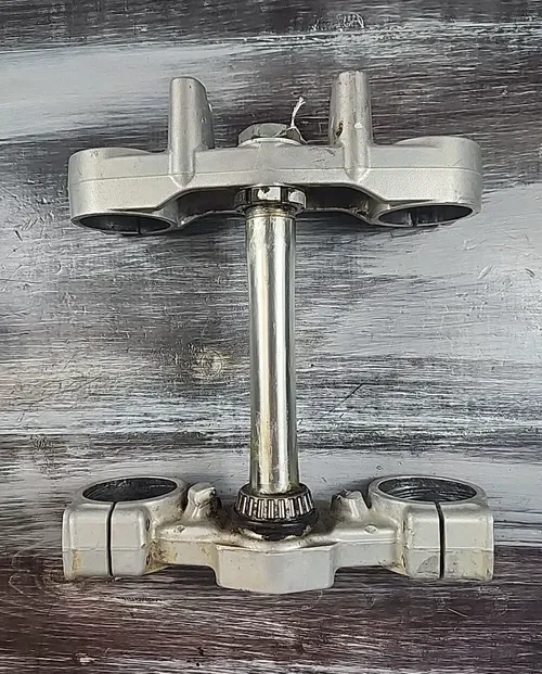 1996 - 2000 Suzuki RM125 RM250 Triple Clamps Steering Stem Tree 51410-36E60